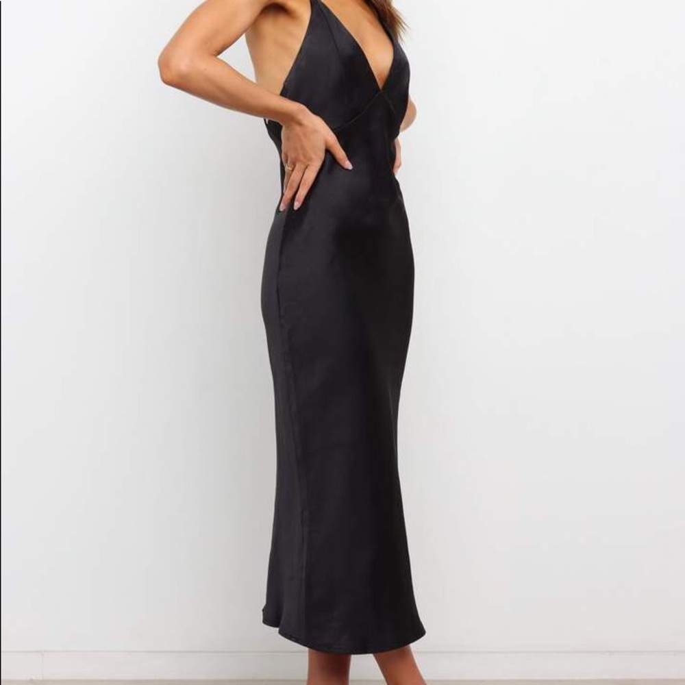 NWT EMBERLY DRESS - BLACK - Picture 5 of 7